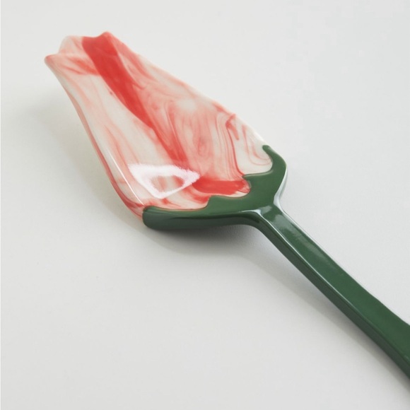 NWT Unique Rosebud Designed/Shaped Cake Serving Utensil - Picture 3 of 10